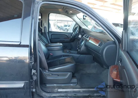 2007 GMC Yukon Slt из США, поврежденный, VIN 1GKFC130X7R376959
